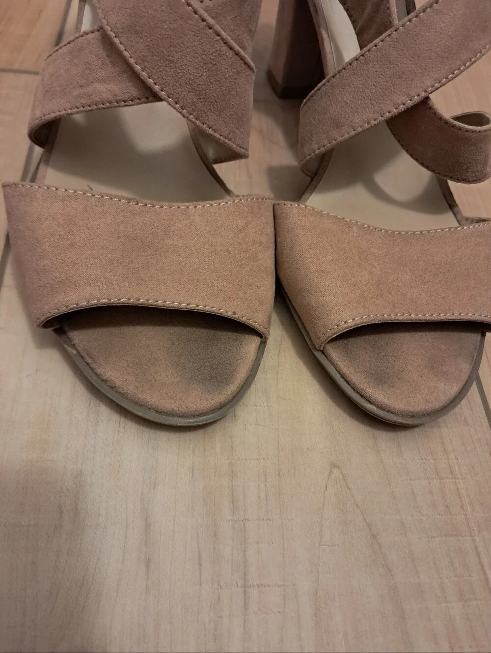 Naturalizer Block Heels Women's 7.5 Nude Tan Faux Suede Comfort Summer Vacation